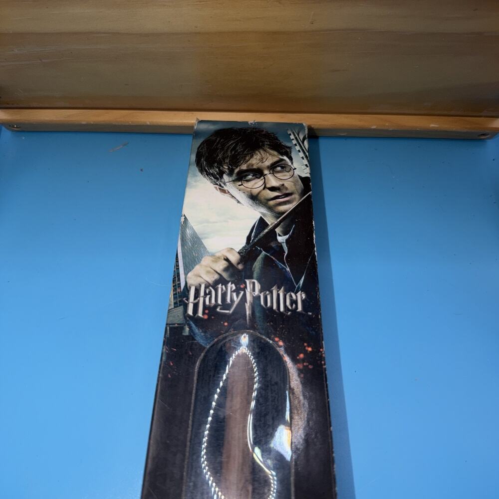 Harry Potter’s Wand From The Official Collector’s Wands Authentic Recreations